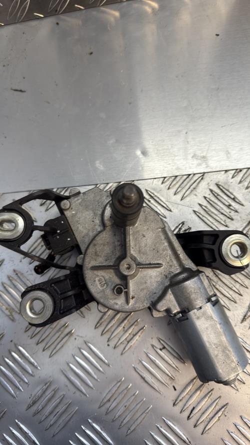 Moteur essuie glace arriere VOLKSWAGEN POLO 5 PHASE 1 Diesel - Image 1