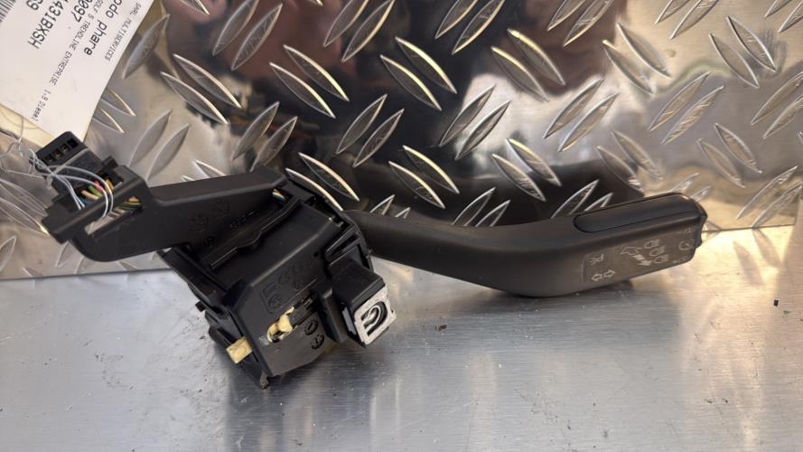 Commodo phare VOLKSWAGEN GOLF 5 Diesel - Image 3