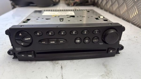 Autoradio d'origine CITROEN XSARA PICASSO PHASE 2 Diesel - Image 1
