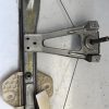 Leve vitre mecanique arriere gauche RENAULT CLIO 2 PHASE 1 Essence - Image 4