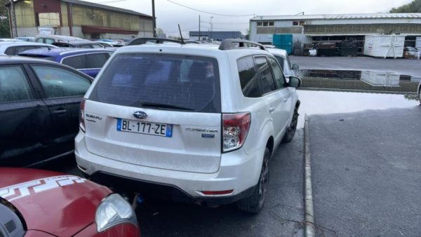 Pare boue arriere gauche SUBARU FORESTER 3 Diesel - Image 2