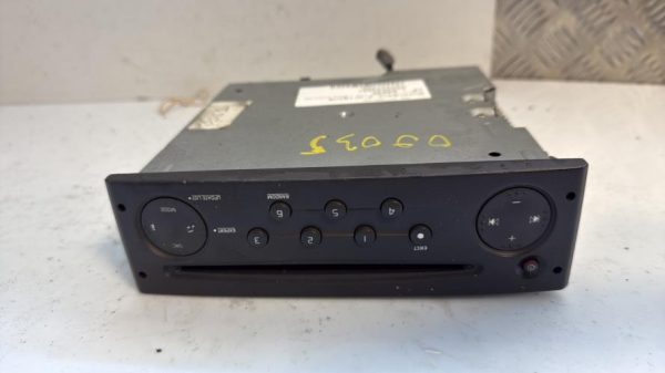 Autoradio d'origine RENAULT CLIO 2 CAMPUS PHASE 1 Diesel - Image 3