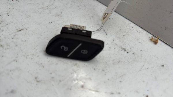 Commande de fermeture centralisee VOLKSWAGEN POLO 5 PHASE 2 Diesel - Image 1