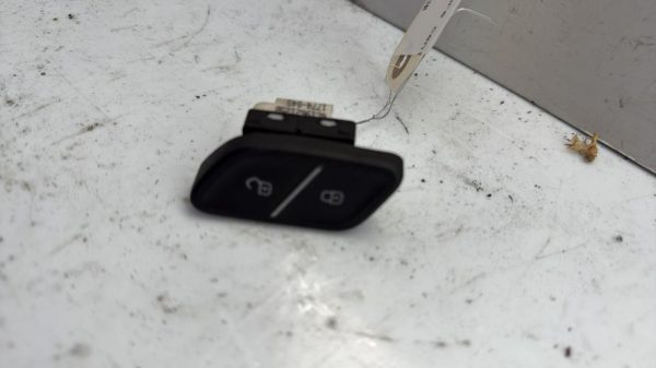 Commande de fermeture centralisee VOLKSWAGEN POLO 5 PHASE 2 Diesel - Image 2
