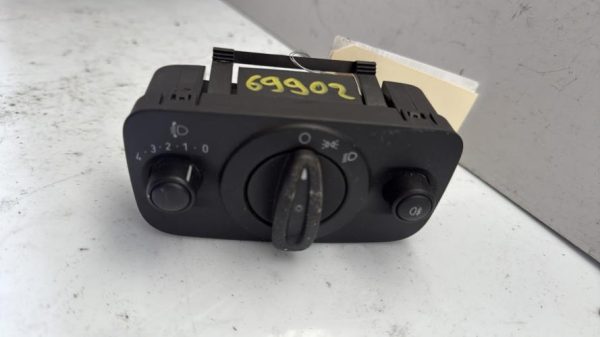 Commande de phare FORD FIESTA 6 PHASE 1 Diesel - Image 1