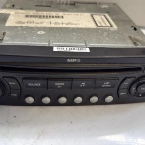 Autoradio d'origine PEUGEOT 307 PHASE 2 BREAK Diesel - Image 1