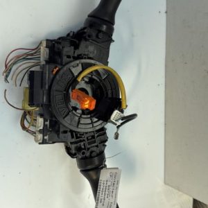 Contacteur tournant TOYOTA AYGO 1 PHASE 2 Essence - Image 1