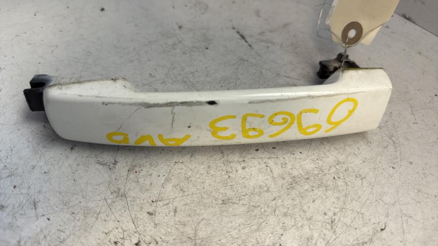 Poignee porte avant droit NISSAN QASHQAI 1 PHASE 1 Diesel - Image 1