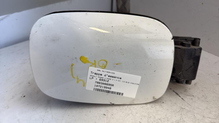 Trappe d'essence RENAULT MEGANE 4 PHASE 2 Diesel/Hybride - Image 1