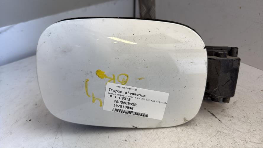 Trappe d'essence RENAULT MEGANE 4 PHASE 2 Diesel/Hybride - Image 2