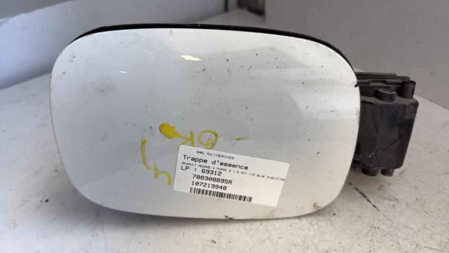 Trappe d'essence RENAULT MEGANE 4 PHASE 2 Diesel/Hybride - Image 3