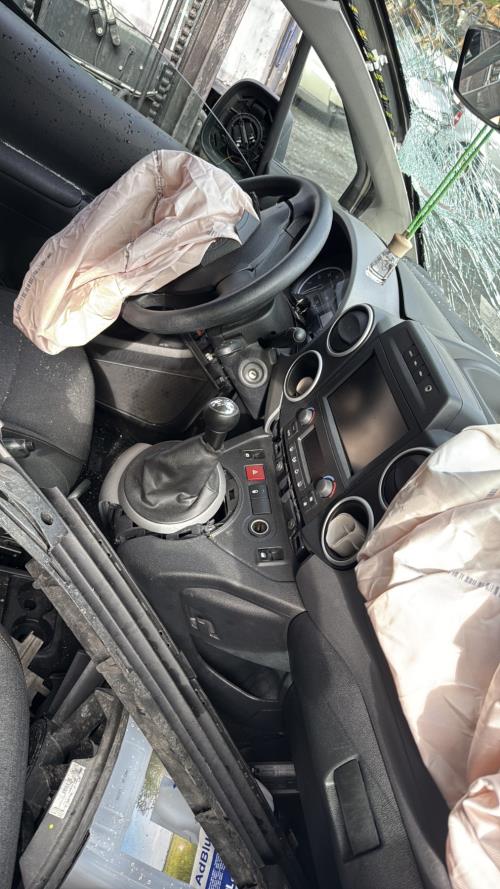 Pare choc arriere CITROEN BERLINGO 2 PHASE 3 Diesel - Image 8
