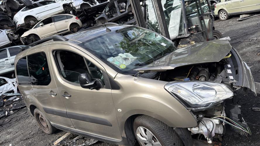 Pare choc arriere CITROEN BERLINGO 2 PHASE 3 Diesel - Image 9