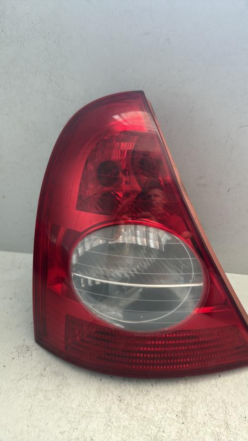 Feu arriere principal gauche (feux) RENAULT CLIO 2 CAMPUS PHASE 2 Diesel - Image 3