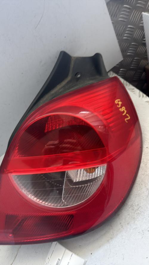 Feu arriere principal droit (feux) RENAULT CLIO 3 PHASE 1 Essence - Image 2