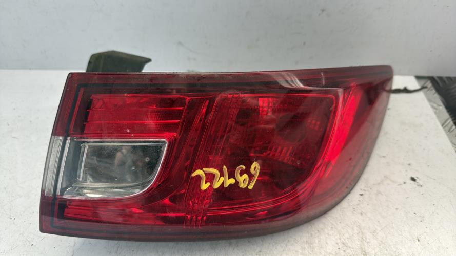Feu arriere principal droit (feux) RENAULT CLIO 4 PHASE 1 Diesel - Image 2