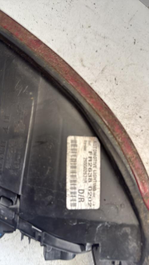 Feu arriere principal droit (feux) RENAULT CLIO 4 PHASE 1 Diesel - Image 3