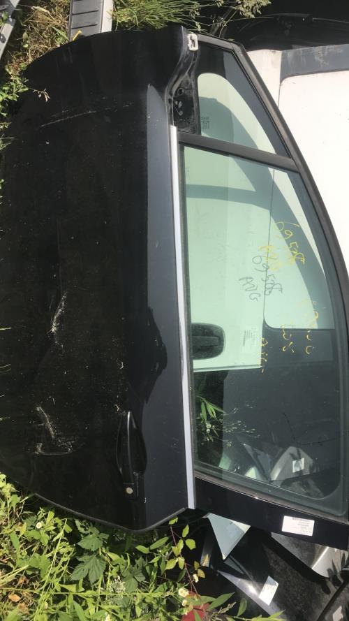 Porte avant gauche PEUGEOT 208 1 PHASE 2 Diesel - Image 1