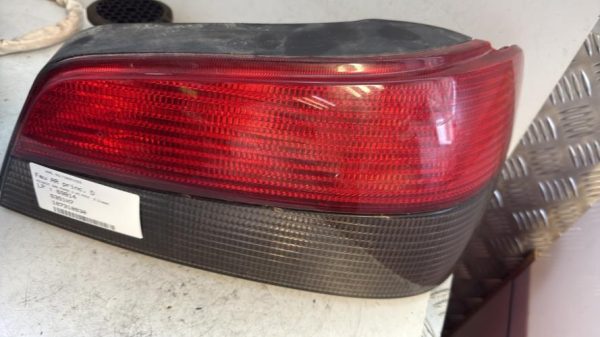 Feu arriere principal droit (feux) PEUGEOT 306 PHASE 2 Diesel - Image 4