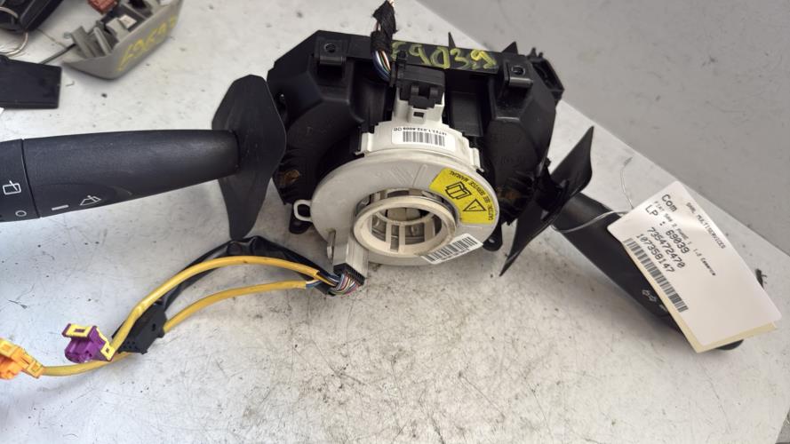 Com (Bloc Contacteur Tournant+Commodo Essuie Glace+Commodo Phare) FIAT 500 2 PHASE 1 Essence - Image 1