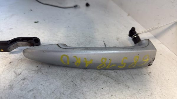 Poignee porte arriere droit BMW SERIE 1 E87 PHASE 2 Diesel - Image 2