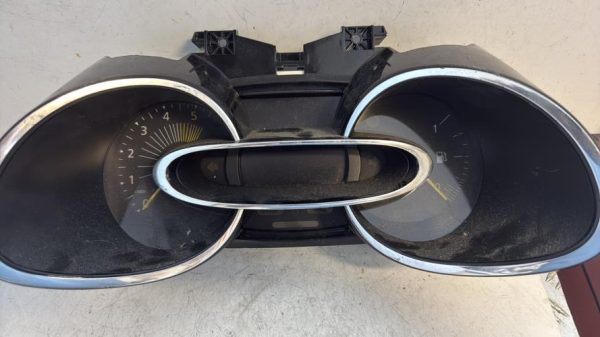Compteur RENAULT CLIO 4 PHASE 1 Diesel - Image 1