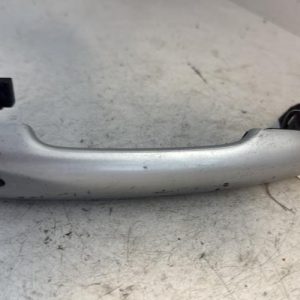 Poignee porte avant droit RENAULT CLIO 4 PHASE 1 Diesel - Image 1