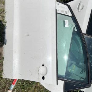 Porte avant gauche VOLKSWAGEN POLO 5 PHASE 1 Diesel - Image 1