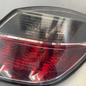 Feu arriere principal droit (feux) OPEL ASTRA H GTC PHASE 2 Diesel - Image 1
