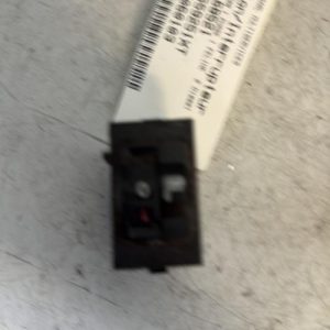 Bouton/Interrupteur PEUGEOT 508 1 PHASE 1 Diesel - Image 1