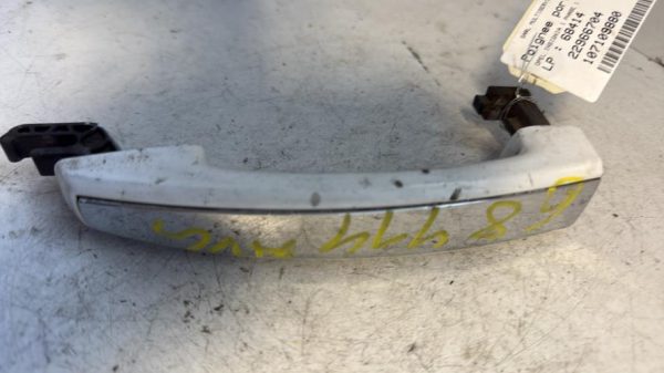 Poignee porte avant gauche OPEL INSIGNIA 1 PHASE 1 Diesel - Image 1