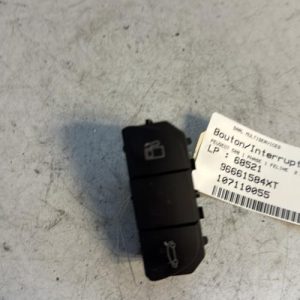 Bouton/Interrupteur PEUGEOT 508 1 PHASE 1 Diesel - Image 1