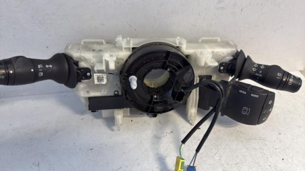 Com (Bloc Contacteur Tournant+Commodo Essuie Glace+Commodo Phare) RENAULT SCENIC 3 PHASE 2 Diesel - Image 2