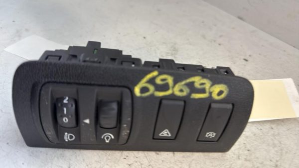 Commande de reglage hauteur de phare RENAULT SCENIC 3 PHASE 2 Diesel - Image 1