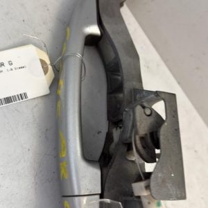 Poignee porte arriere gauche PEUGEOT 3008 1 PHASE 1 Diesel - Image 1