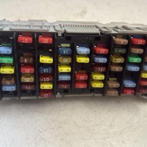 Porte fusible OPEL MERIVA A PHASE 2 Diesel - Image 1