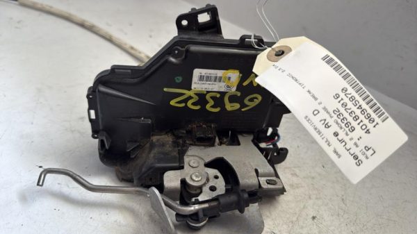 Serrure avant droit AUDI A6 2 ALLROAD PHASE 2 BREAK Diesel - Image 2