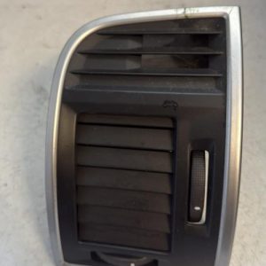 Aerateur tableau de bord avant droit CADILLAC BLS Diesel - Image 1