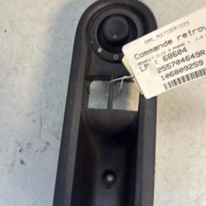 Commande retroviseurs RENAULT CLIO 3 PHASE 1 Diesel - Image 1