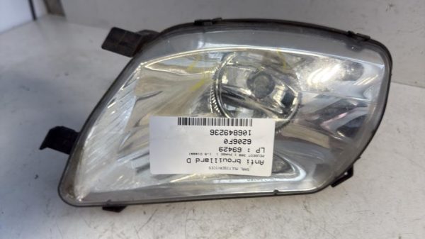 Anti brouillard droit (feux) PEUGEOT 308 1 PHASE 1 Diesel - Image 1