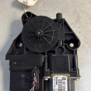 Moteur leve vitre avant droit RENAULT MEGANE 3 PHASE 1 Diesel - Image 1