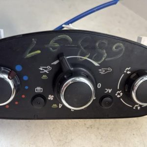 Commande chauffage DACIA SANDERO 2 PHASE 1 Essence - Image 1