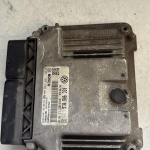 Calculateur moteur VOLKSWAGEN GOLF 6 Essence - Image 1