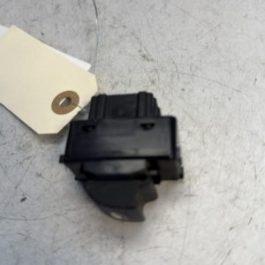 Interrupteur de leve vitre avant gauche CITROEN BERLINGO 2 PHASE 2 Diesel - Image 1