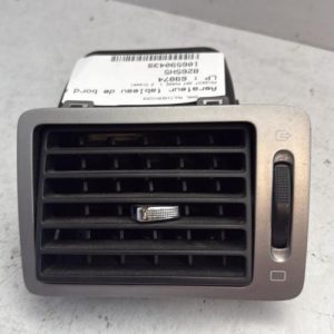 Aerateur tableau de bord avant droit PEUGEOT 307 PHASE 1 Diesel - Image 1