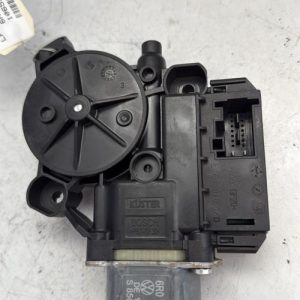 Moteur leve vitre arriere gauche VOLKSWAGEN POLO 5 PHASE 1 Diesel - Image 1