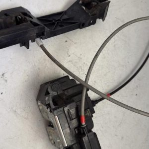 Serrure avant droit NISSAN NOTE 1 PHASE 1 Diesel - Image 1
