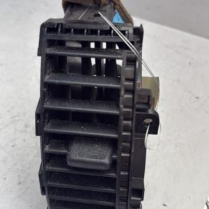 Aerateur tableau de bord avant gauche NISSAN NOTE 1 PHASE 1 Diesel - Image 1