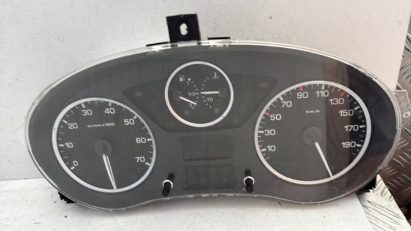 Compteur CITROEN BERLINGO 2 PHASE 3 Diesel - Image 2