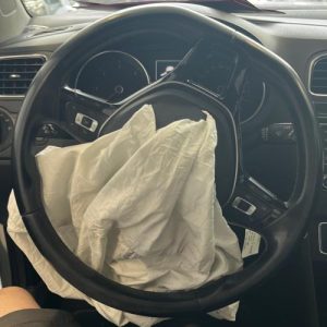 Volant VOLKSWAGEN POLO 5 PHASE 2 Diesel - Image 1